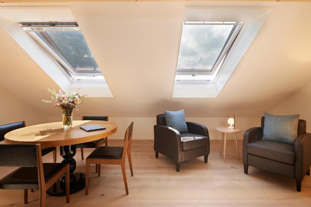 Eiger View Alpine Lodge Гринделвалд Екстериор снимка